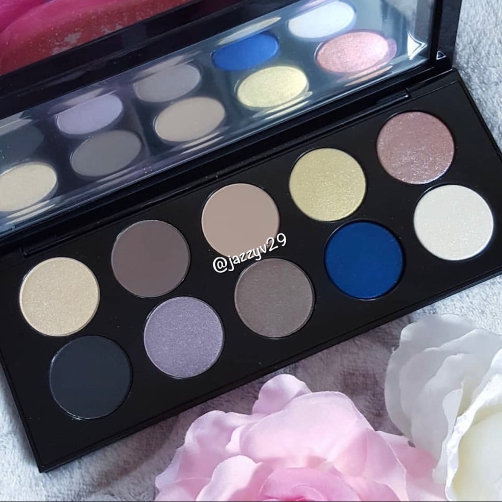 Pat McGrath Mothership I: Subliminal Eyeshadow Palette - Picture 3 of 5
